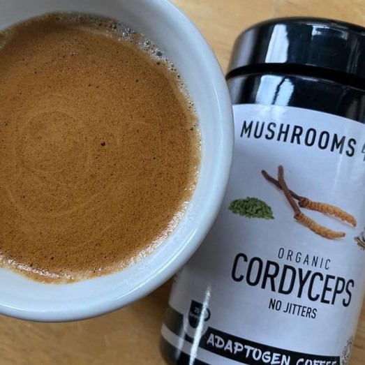 cordyceps adaptogenni kava